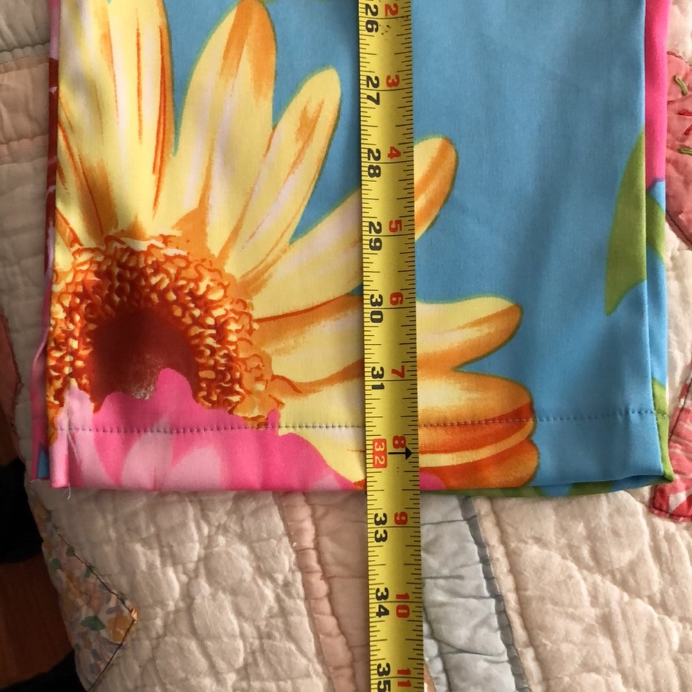 Multi colored capris - Picture 3 of 5